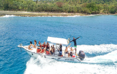Tour de Snorkeling en lancha en San Andrés reservas-www.dairo.ws +57 3157245384